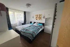 Property thumbnail 9