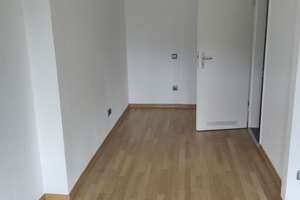 Stilvolle 2-Zi-Wohnung mit gehobener Innenausstattung, neuer EBK (Siemens) in Aachen-Laurensberg – Die vollständige Adresse der Immobilie erhältst du vom Anbieter., 52072 Laurensberg (Statistischer Bezirk), Aachen – Vorschaubild 5
