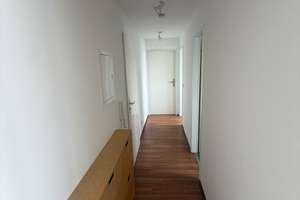 Bilk: schicke 2-Zimmer-Stadtwohnung – Suitbertusstraße 16, 40223 Bilk, Düsseldorf – Vorschaubild 2