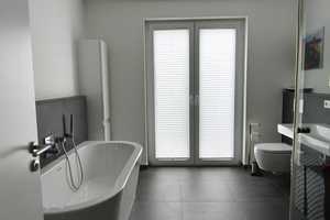 Großzügige Erdgeschosswohnung mit Terrasse, Garten & modernem Wohnkomfort – Kaiserstraße 244, 47800 Krefeld – Vorschaubild 10