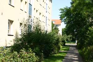 *provisionsfrei* Renditeobjekt Wohnung vermietet in gepflegter Wohnanlage mit guter Ausstattung 2.OG – Kulbeweg 7, 13587 Hakenfelde, Berlin – Vorschaubild 3