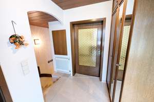 Großzügige Doppelhaushälfte mit Garten, Balkon, Sauna und Fernblick – Eichenstraße 27, 89155 Erbach – Vorschaubild 10