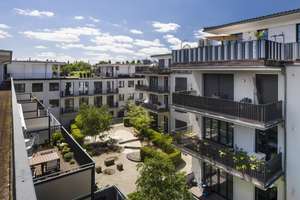 Gehobene 3-Zi.-Whg. mit Balkon, Fußbodenheizung & Gäste WC