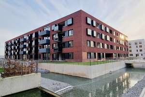 ENTSPANNTES WOHNEN DIREKT AM RHEIN MIT BLICK INS HAFENBECKEN.  – 55120 Neustadt, Mainz – Vorschaubild 20