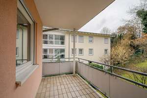 Grundsolides Mehrfamilienhaus in Oberkirch: 4 Wohneinheiten, großer Garten, 3 Balkone, 2 Garagen – Die vollständige Adresse der Immobilie erhältst du vom Anbieter., 77704 Oberkirch – Vorschaubild 14