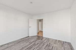 Helle 3-ZKB Wohnung mit Loggia – Ideal zur WG-Nutzung oder für Eigennutzer – Energetisch modernisier – Die vollständige Adresse der Immobilie erhältst du vom Anbieter., 68305 Waldhof, Mannheim – Vorschaubild 10
