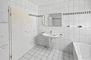 Top-Lage im Saarlandstraßenviertel: Attraktive 3,5 Zimmer-Wohnung mit Balkon und TG-Stellplatz – 44139 Ruhrallee, Dortmund – Vorschaubild 5