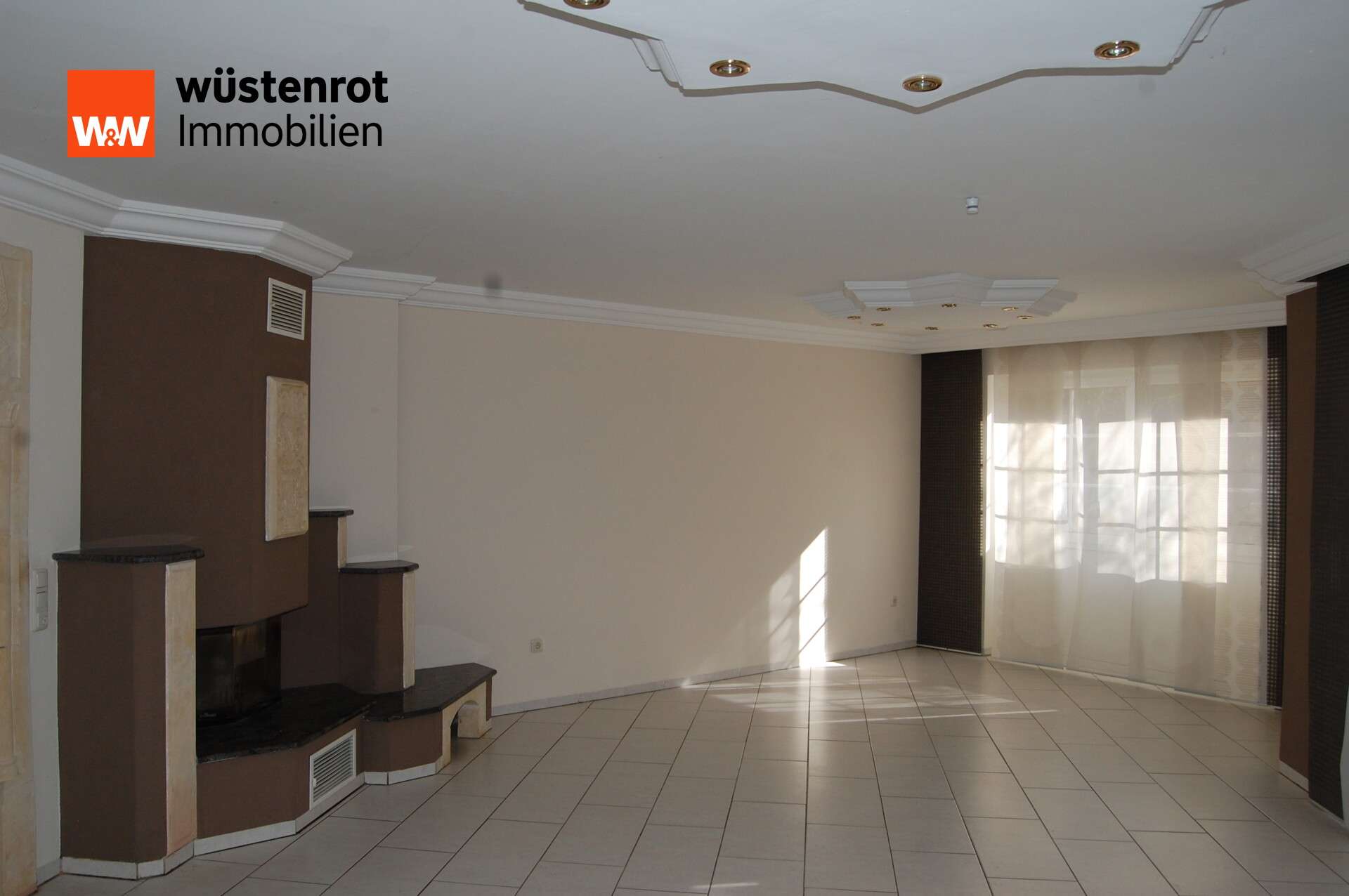 Immobilie in Brunn - Großzügiges EFH in ruhiger Lage in Brunn/Laaber – auch für 2 Generationen, sofort bezugsfrei - Bild 6