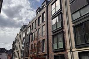 SEVERINSVIERTEL  traumhafte 2-Zi-Maisonettewhg mit Dachterrasse-bitte auch SONSTIGES lesen