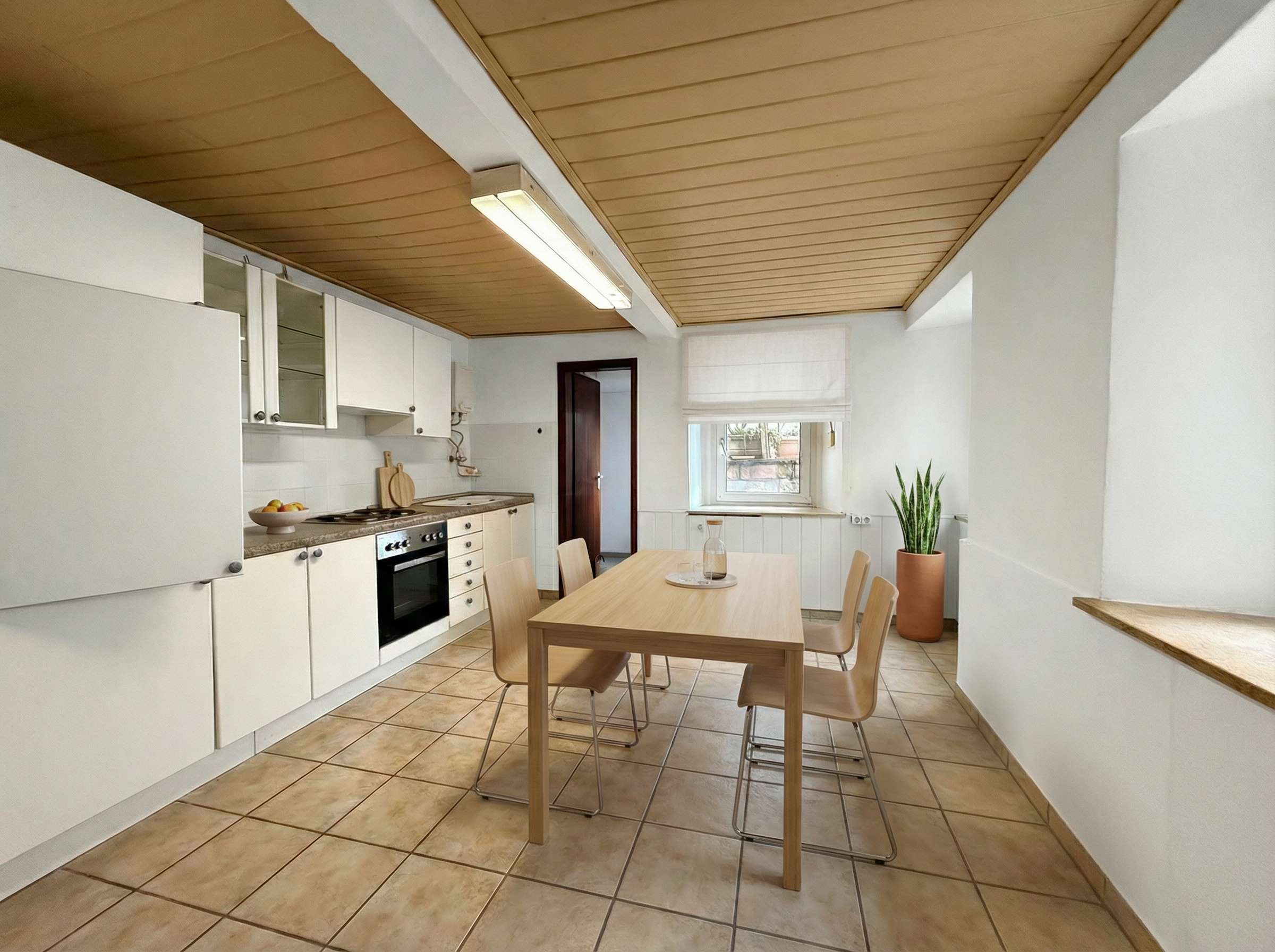 Altbau mit Renovierungsbedarf in zentraler Lage von Wolfstein, Kusel Kreis – Bild 3