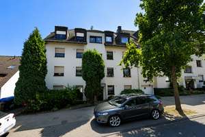 Einziehen und wohlfühlen - 3 Zimmer Dachgeschoss Wohnung mit Balkon, Essen-Katernberg