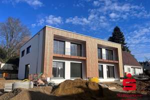 Moderne Doppelhaushälfte zum Wohlfühlen in Aystetten // Neubau - Erstbezug – Die vollständige Adresse der Immobilie erhältst du vom Anbieter., 86482 Aystetten – Vorschaubild 2