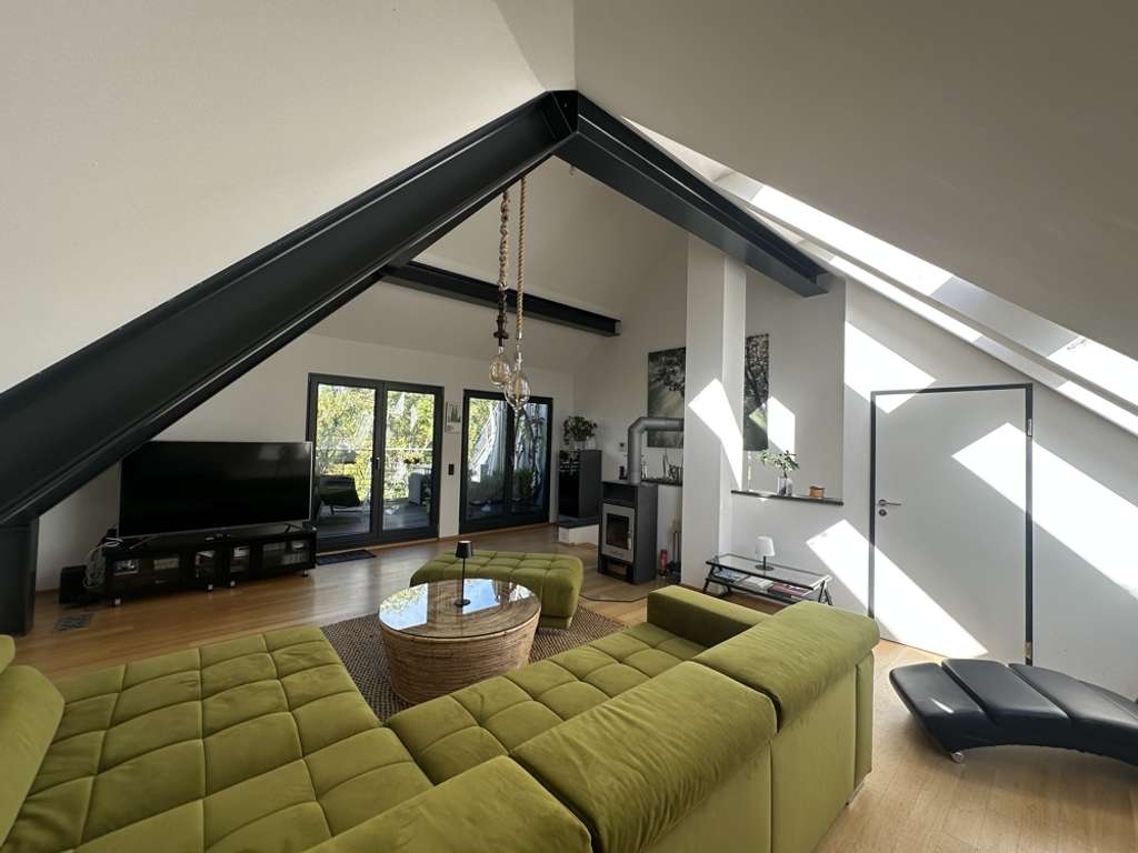 Stilvolles Wohnerlebnis auf drei Ebenen mit Rheinblick in bester Lage von Bonn-Beuel!