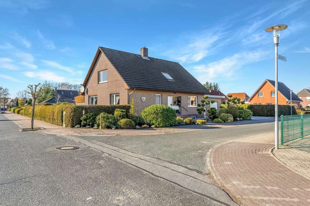 Immobilie in Neuenkirchen - Familienglück mit Garten & großer Terrasse - Bild 1