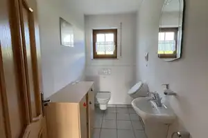 Gelegenheitskauf - Neueres Zweifamilienhaus mit PV-Anlage in Kelheim-Thaldorf - Baujahr 2001 – Kelheim (Kreis) – Vorschaubild 23