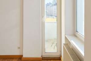 Kompakte 1-Zimmer-Wohnung mit Westbalkon in Friedrichshain – Bödikerstraße 8, 10245 Friedrichshain, Berlin – Vorschaubild 2