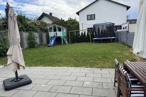 Exklusive Neubau-DHH in Waldtrudering mit großem Garten & KfW55 – Die vollständige Adresse der Immobilie erhältst du vom Anbieter., 81827 Waldtrudering, München – Vorschaubild 3