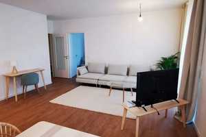 Freundliche 3-Zimmer-Wohnung mit Balkon und Einbauküche in Ingolstadt – Pfitznerstraße 52, 85057 Ingolstadt – Vorschaubild 7