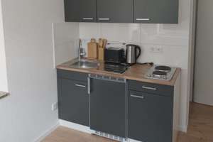     Schöne 1-Zimmer-Wohnung mit EBK in Top-Lage – Aachener Str. 42, 41061 Gladbach, Mönchengladbach – Vorschaubild 2