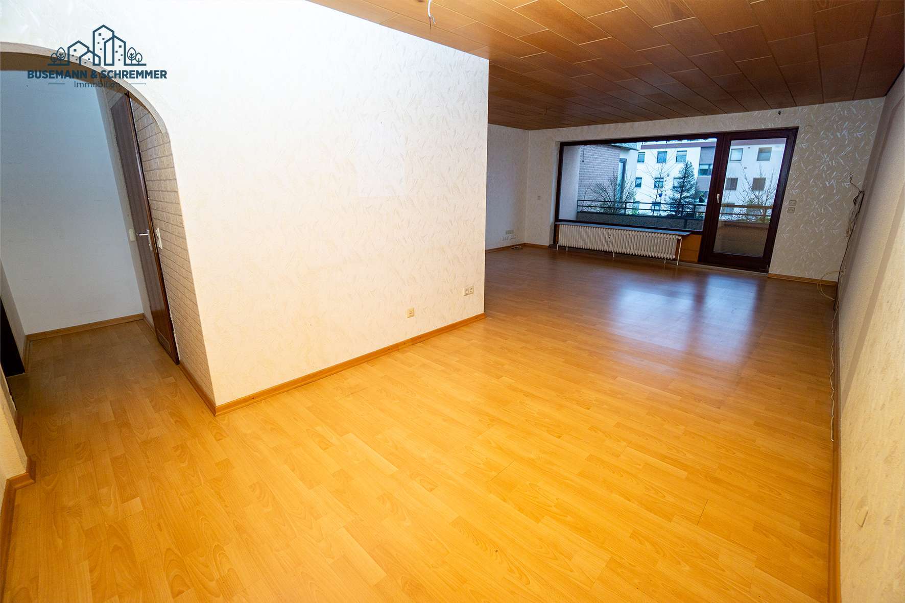 3-Zimmer-Eigentumswohnung mit Loggia und 2 Tiefgaragenstellplätzen in Garbsen-Berenbostel, Hannover Kreis – Bild 4