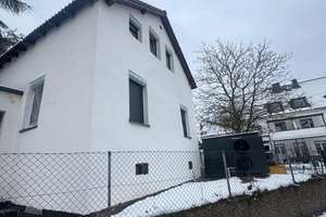 10363 I Modernes saniertes Einfamilienhaus mit Dachterrasse in Frankfurt-Praunheim – Die vollständige Adresse der Immobilie erhältst du vom Anbieter., 60488 Praunheim, Frankfurt am Main – Vorschaubild 2