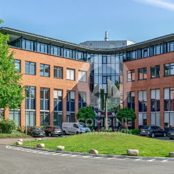Attraktive Büro- und Gewerbeflächen in etablierter Unternehmenslage