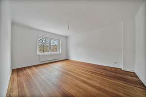 Ottensen! 3 Zi Altbauperle mit Balkon, neu saniert, Energiewert B, Einbküche, Provisionsfrei ! – Die vollständige Adresse der Immobilie erhältst du vom Anbieter., 22763 Ottensen, Hamburg – Vorschaubild 7