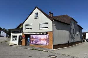 Vielseitiges Traditionsgasthaus mit Wohnraum im Herzen von Hengersberg – Die vollständige Adresse der Immobilie erhältst du vom Anbieter., 94491 Hengersberg – Vorschaubild 1