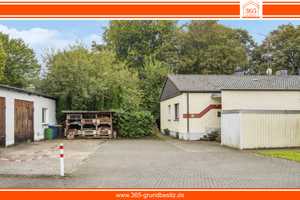Charmantes Zweifamilienhaus mit großzügigem Garten und Lagerhalle – Unna (Kreis) – Vorschaubild 1