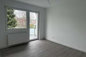Renovierte 2,5-Zimmer-Wohnung mit Balkon
