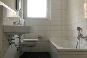 Gut geschnittene 3-Zimmer Wohnung mit großem Balkon in Bielefeld Sieker – 33607 Mitte, Bielefeld – Vorschaubild 4