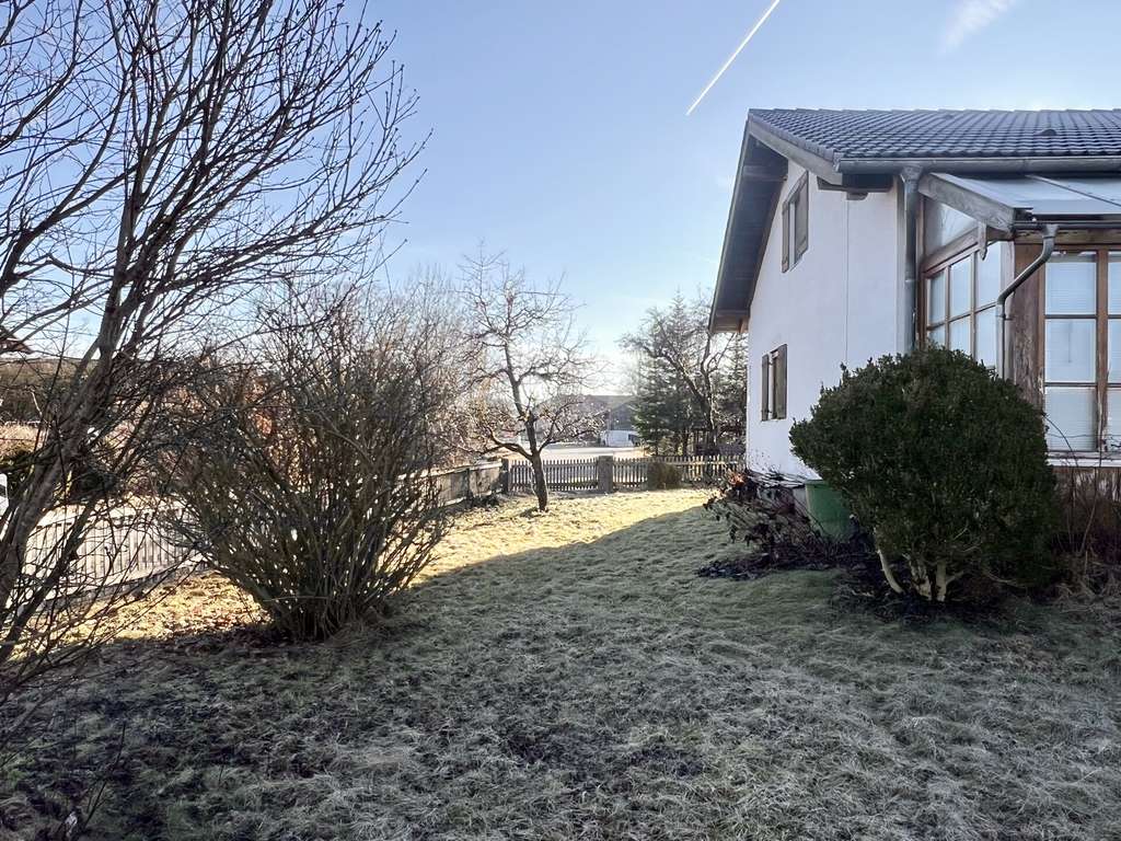 Immobilie in Dietramszell - Renovierungsbedürftiges Einfamilienhaus mit teilausgebautem Dachgeschoss - Bild 4