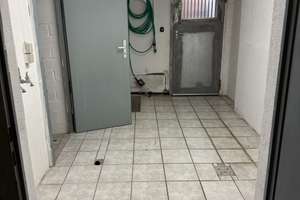 Solides  Reihenhaus in ruhiger Lage  in Meerbusch – Die vollständige Adresse der Immobilie erhältst du vom Anbieter., 40670 Meerbusch – Vorschaubild 14