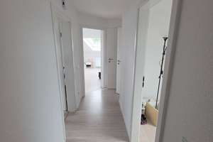 Helle 3-Zimmer im Dachgeschosswohnung zu vermieten! – Märkische Straße 190, 42281 Oberbarmen, Wuppertal – Vorschaubild 8
