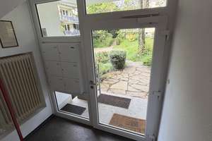 70 qm 3 Zi Whg mit Balkon unsaniert in ruhiger Lage zu verkaufen – Die vollständige Adresse der Immobilie erhältst du vom Anbieter., 65189 Nordost, Wiesbaden – Vorschaubild 3