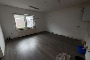 Vermietete, große 5-Zimmer Wohnung in Oberhausen – Preußenstraße 1, 46149 Schwarze Heide, Oberhausen – Vorschaubild 8