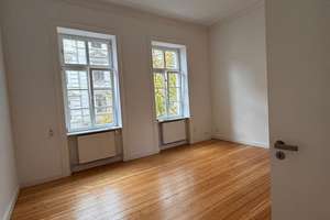 4 Zimmer Altbau in Wiesbaden provisionsfrei, Preis VHB – Die vollständige Adresse der Immobilie erhältst du vom Anbieter., 65185 Westend / Bleichstraße, Wiesbaden – Vorschaubild 12