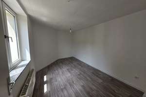 Stilvolles Einfamilienhaus mit Terrasse in attraktiver Wohnlage – Wiesenstraße 3, 47169 Marxloh, Duisburg – Vorschaubild 9