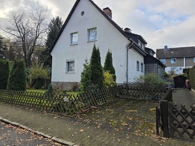 Charmante DHH mit Garage und viel Potenzial – Klein, fein, Ihr neues Zuhause