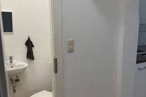 Uninähe, 2 Zimmer, Küche, 45 m², 610 €, 4.OG – 52064 Lindenplatz, Aachen – Vorschaubild 3
