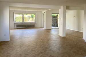 Sonnige Doppelhaushälfte mit Garten, Garage und moderner Ausstattung