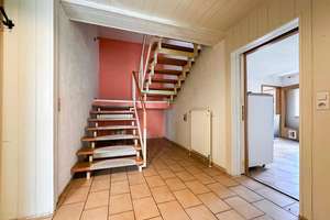 Raum für Ideen: Großzügiges Wohnhaus mit Garage, Hof und Scheune – Die vollständige Adresse der Immobilie erhältst du vom Anbieter., 91452 Wilhermsdorf – Vorschaubild 11