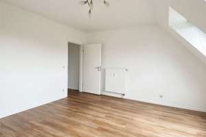 Moderne Maisonette-Wohnung mit Balkon und viel Tageslicht – Die vollständige Adresse der Immobilie erhältst du vom Anbieter., 46145 Alsfeld, Oberhausen – Vorschaubild 6