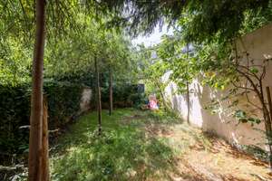 Exklusives Stadthaus mit Garten in Krefeld-Stadtmitte – Die vollständige Adresse der Immobilie erhältst du vom Anbieter., 47798 Stadtmitte, Krefeld – Vorschaubild 22