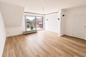 Erstbezug nach Sanierung mit EBK und Dachterrasse! – 40549 Oberkassel, Düsseldorf – Vorschaubild 5