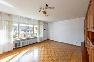 Vater,Mutter,Kind - gern auch mit Oma und Opa
Grosses Haus mit modernisiertem Dach und Ausbaureserv – Die vollständige Adresse der Immobilie erhältst du vom Anbieter., 73630 Remshalden – Vorschaubild 9