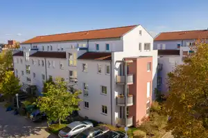Sonnige 2-Zi.-Wohnung mit Süd-Loggia im 2. OG in Augsburg-Göggingen – Schiffmacherweg 14, 86199 Augsburg – Vorschaubild 4