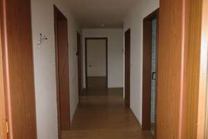 Traumhafter  Ausblick  Attraktive 4,5-Zimmer Wohnung mit Balkon in Reutlingen – Hermann-Ehlers-Straße 20, 72762 Reutlingen-Mitte, Reutlingen – Vorschaubild 6