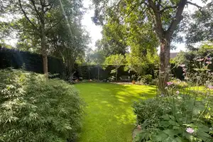 Exklusives Architektenhaus mit Gartenidylle in Kleinmachnow – Potsdam-Mittelmark (Kreis) – Vorschaubild 5