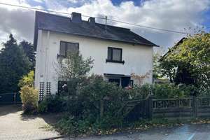 Freistehendes Wohnhaus mit schönem Garten und Garage in Ortsrandlage  – Die vollständige Adresse der Immobilie erhältst du vom Anbieter., 56727 Mayen – Vorschaubild 2